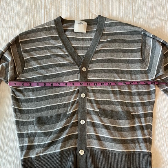 Brooks Brothers Gray and White V-Neck Cardigan 100% cotton - Picture 14 of 14